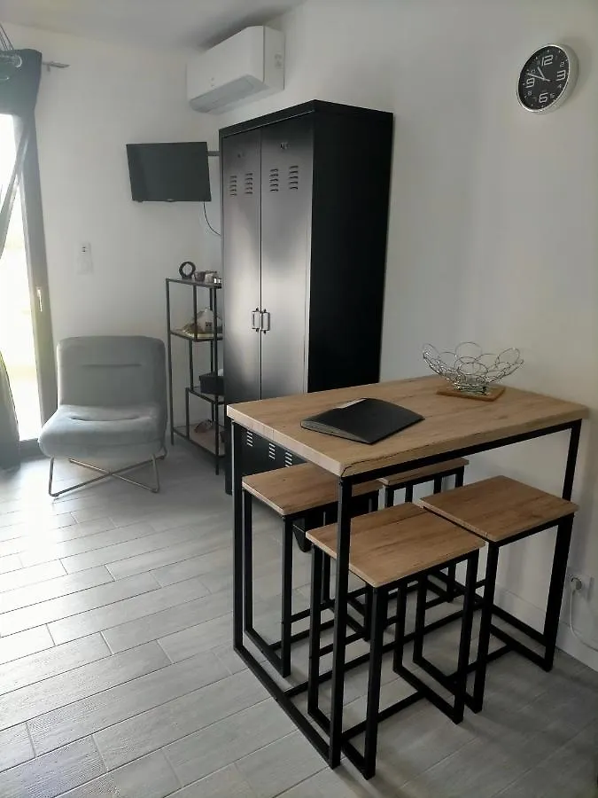 Le Klelogi Hotel Fontvieille Guest house