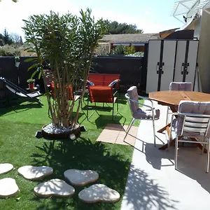 Cosy Avec Son Exterieur Chaleureux,piscine Et Parking Prive Fontvieille